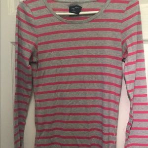 American eagle long sleeve tee